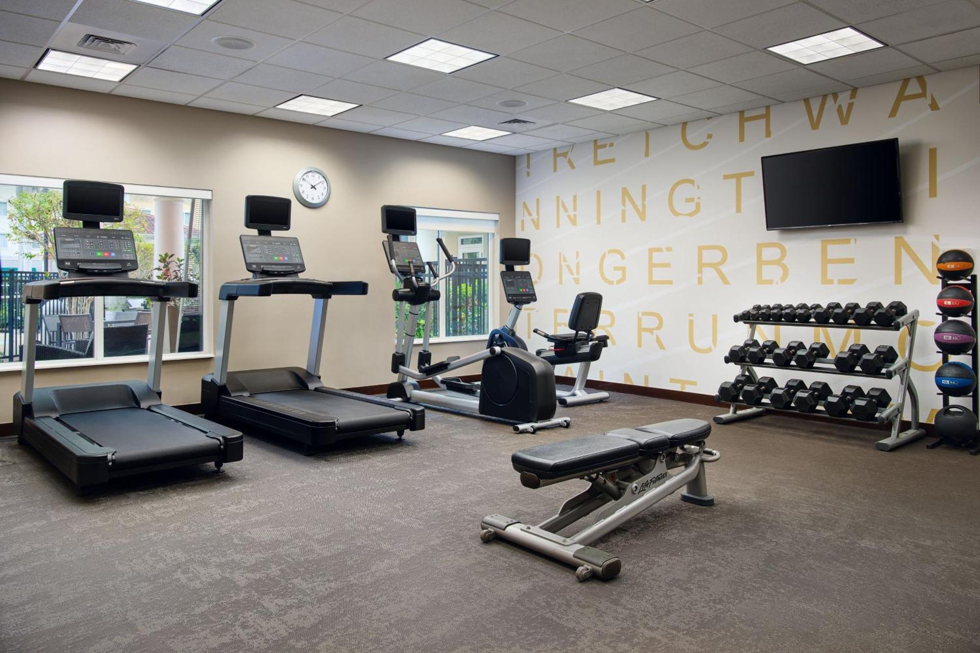 Residence Inn By Marriott Fort Myers At I-75 And Gulf Coast Town Center Estero Ngoại thất bức ảnh